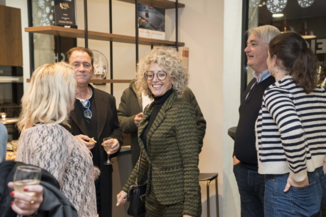 designart leicht bdef063